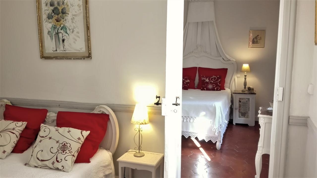 Bed and Breakfast L'Ile aux Mimosas à Tautavel Extérieur photo